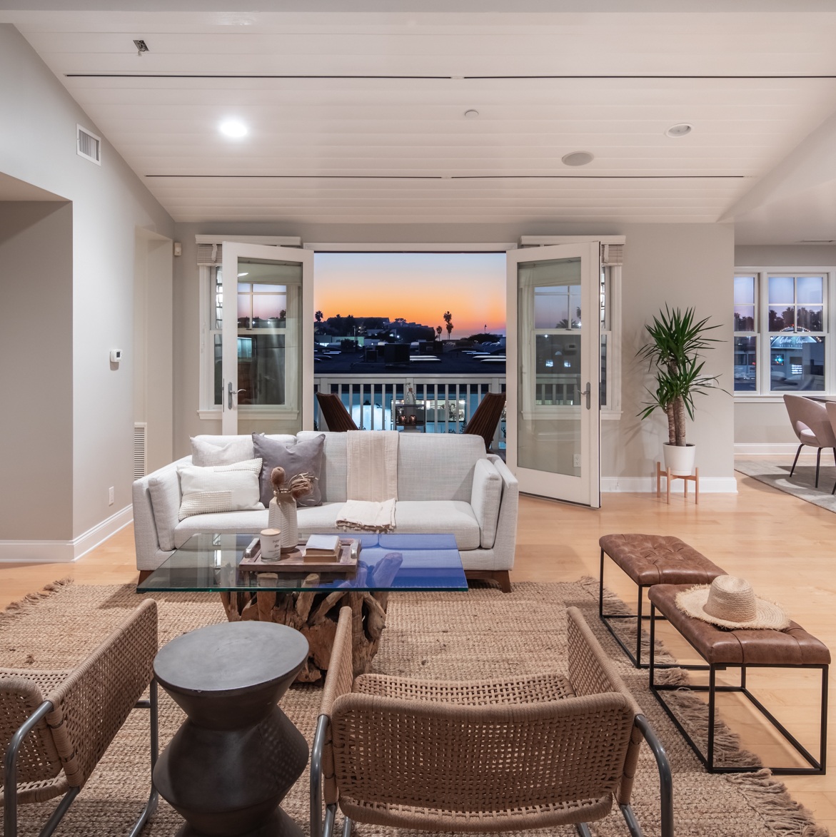 Short-Term Rental Management in Ocean Beach California Short-Term Rental Management in Ocean Beach California